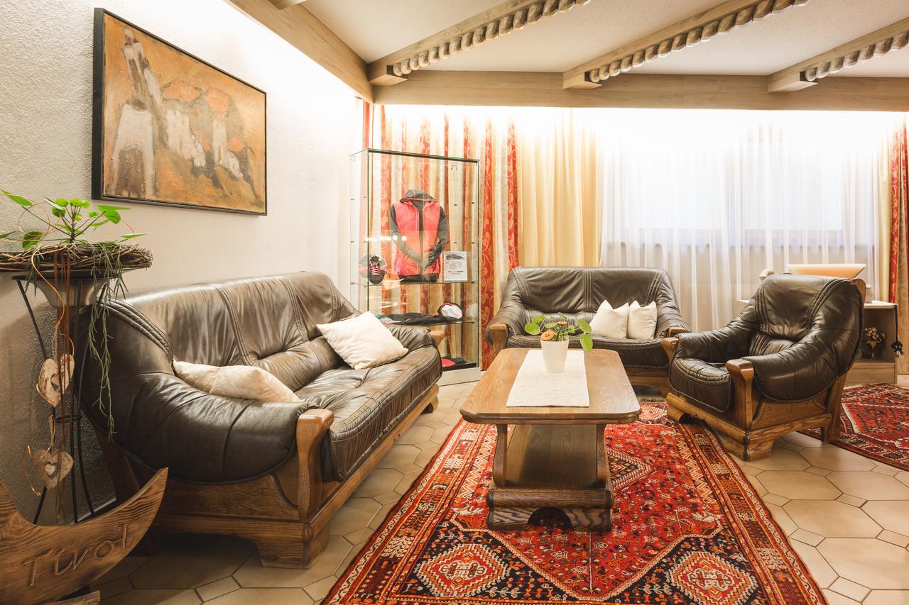 Hotel Garni Tirol Ladis Exteriér fotografie